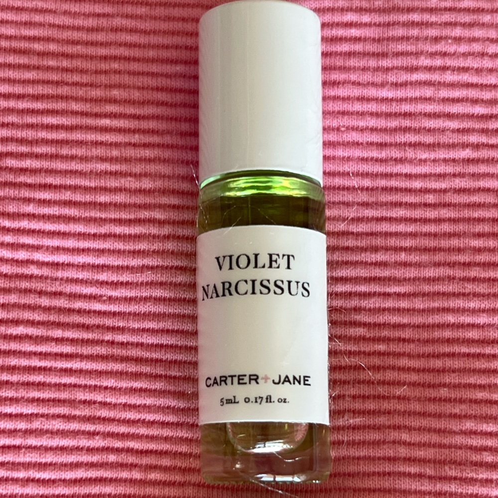Carter and Jane Violet Narcissus